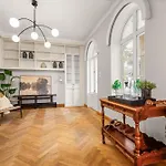 Elegant Historic - Stunning Views Willa