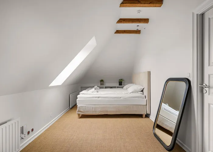 Elegant Historic - Stunning Views Villa