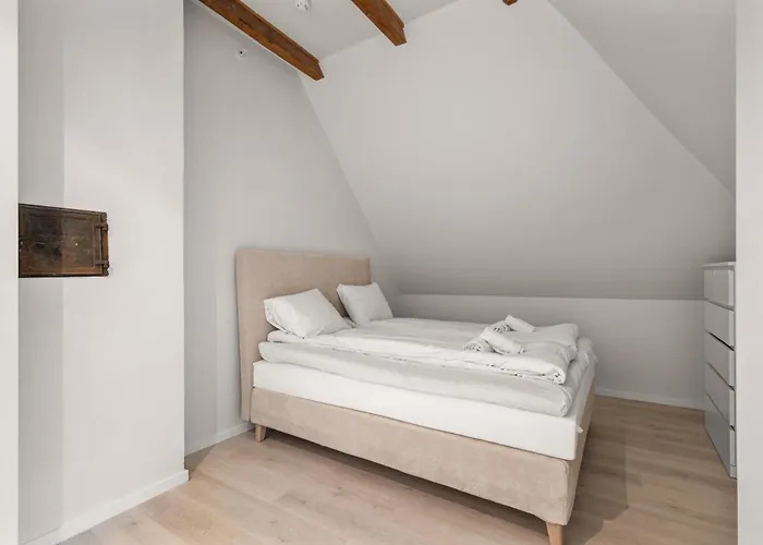 Villa Elegant Historic - Stunning Views