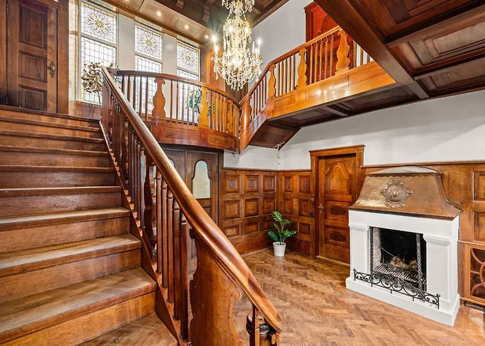 Villa Elegant Historic - Stunning Views